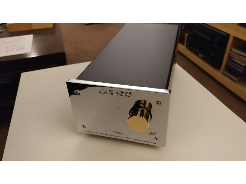 EAR 834P Chrome Deluxe Phono Stage