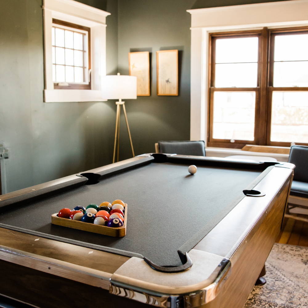 Pool Cue vs Snooker Cue