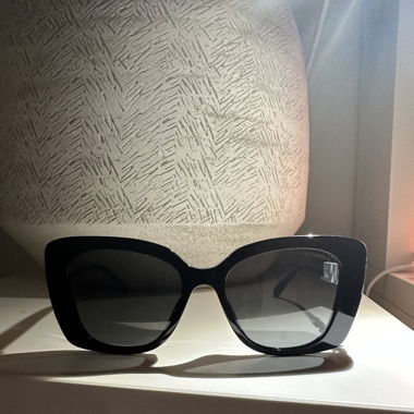 Chanel Sunglasses from 2023 never worn