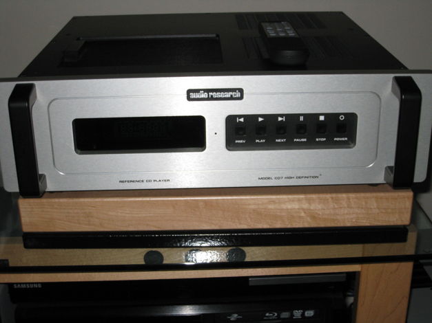 Audio Research  CD-7 in Like New Condition With Factory...