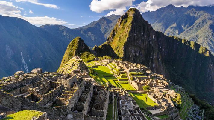 Accessible via the iconic Inca Trail or scenic train journeys, Machu Picchu offers diverse experiences for all
