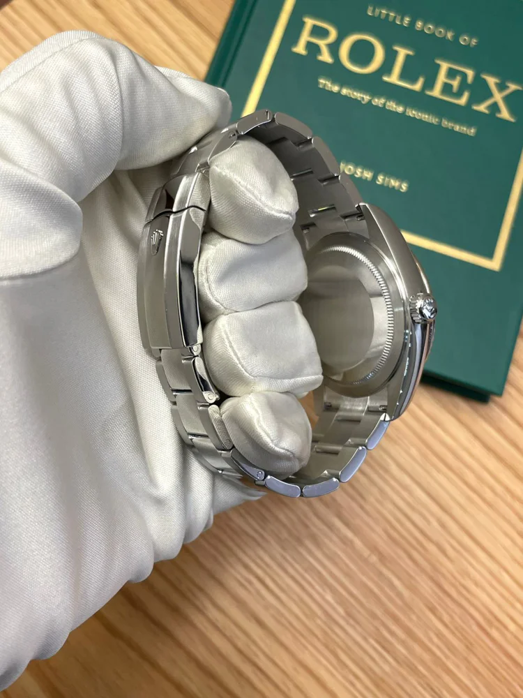 Box and Papers Green Dial Oyster Bracelet