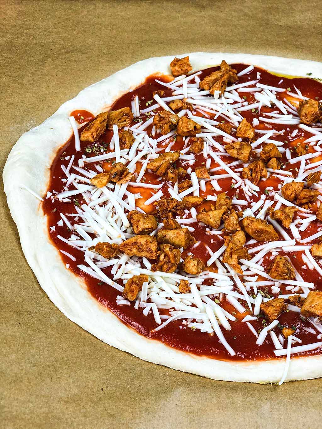 Zelfgemaakte pizza