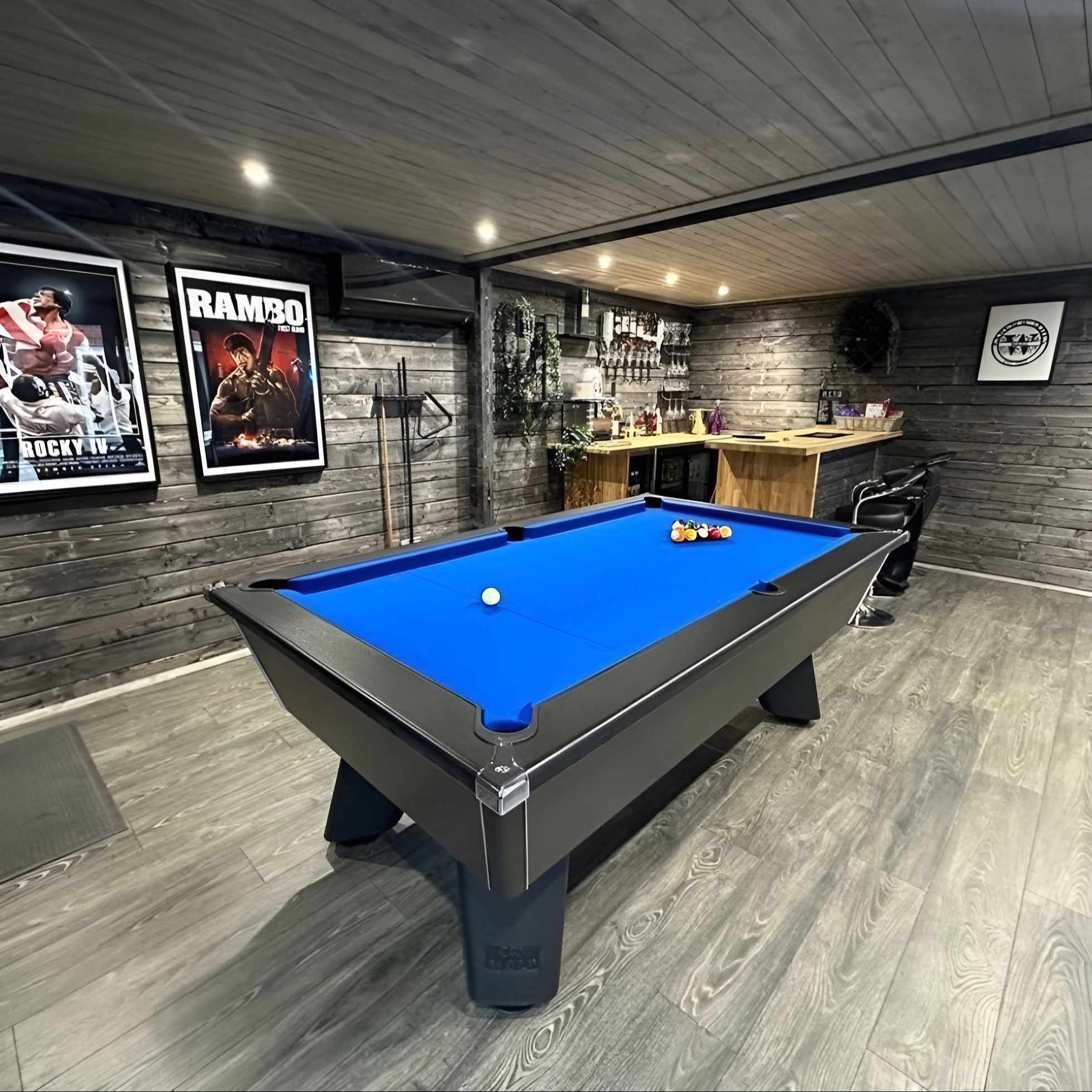 Home Mirrored Drinks Bar