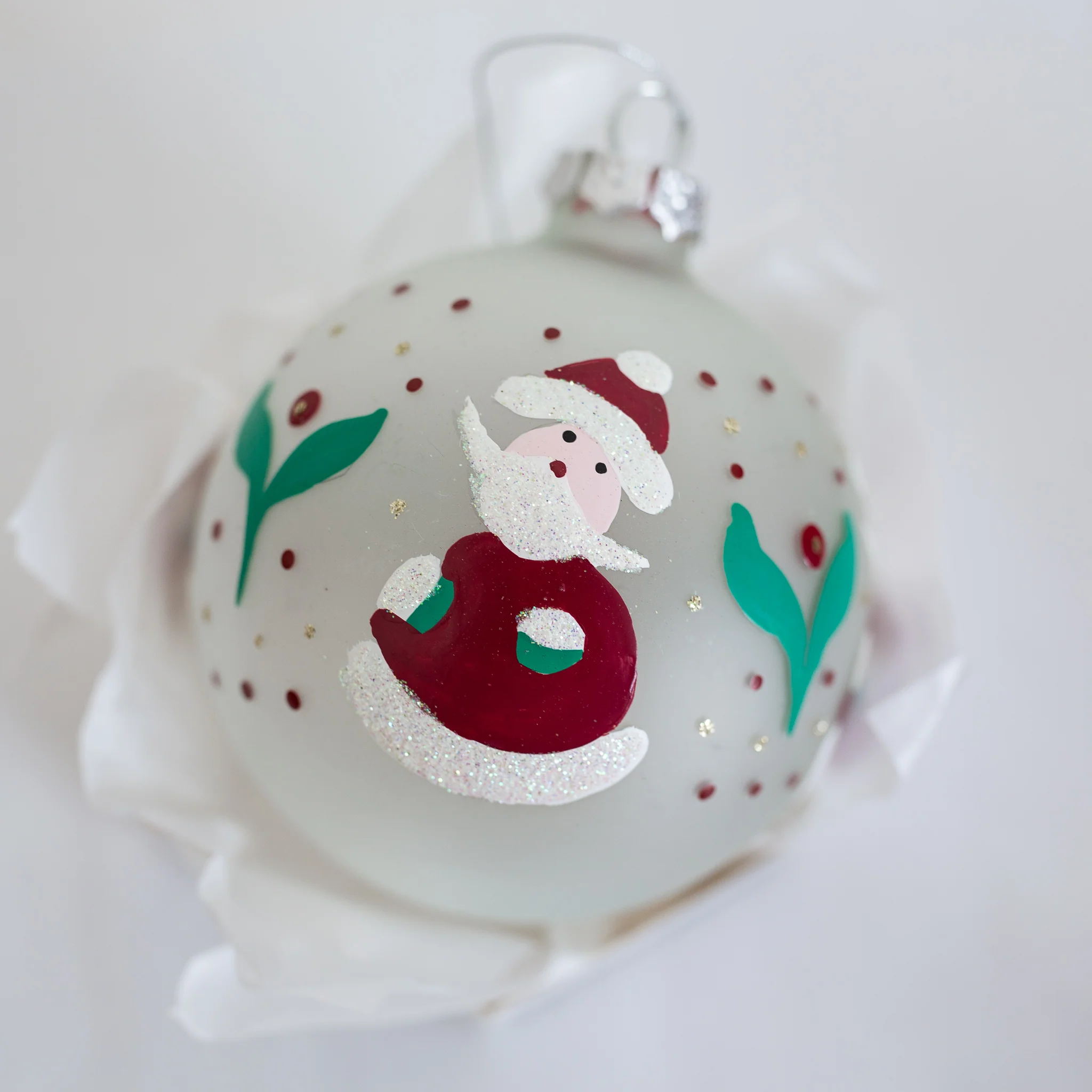 100mm Hand Painted Santa Row