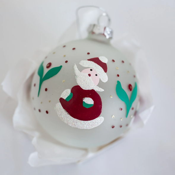 100mm Hand Painted Santa Row