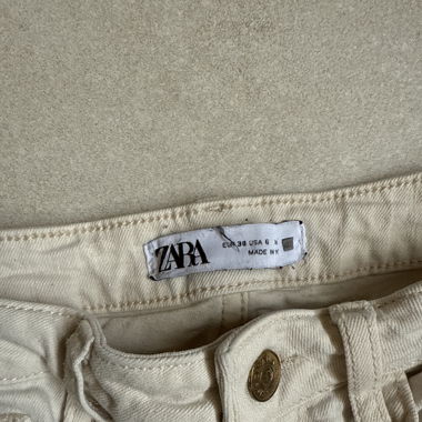 Zara Beige Jeans New