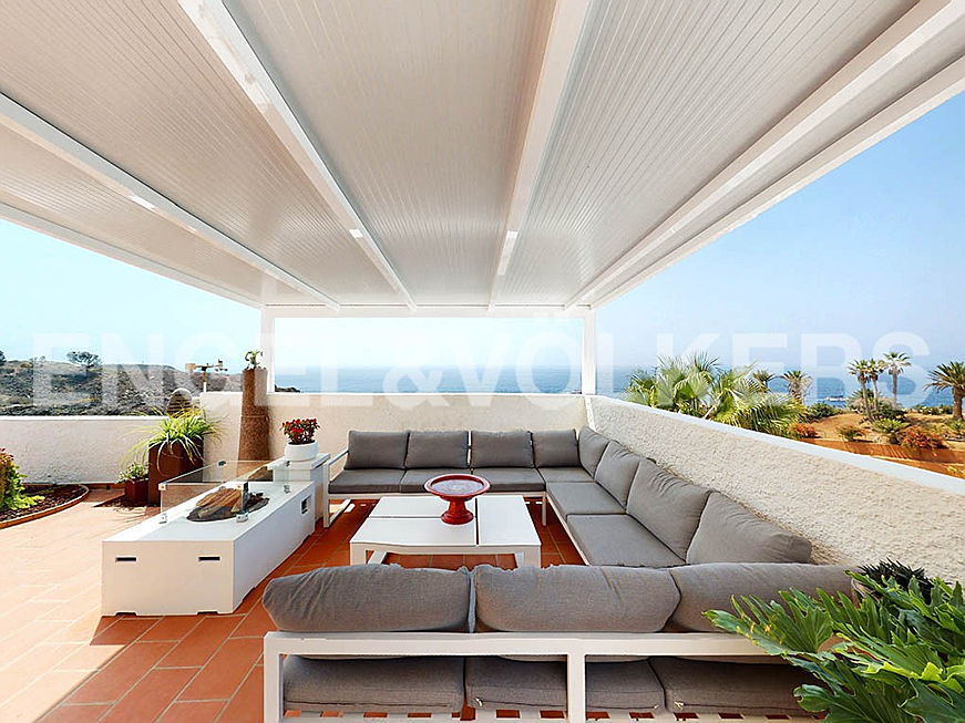  Коста Адехе
- Property for sale in Tenerife: Villa for sale in Costa Adeje, Tenerife South
