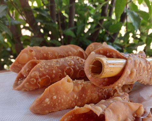 Corsi di cucina Bagheria: Impariamo a realizzare il cannolo bolloso e friabile 