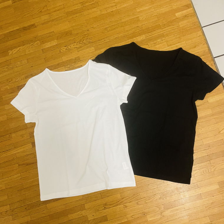 Basic Shirts Schwarz und Weiss