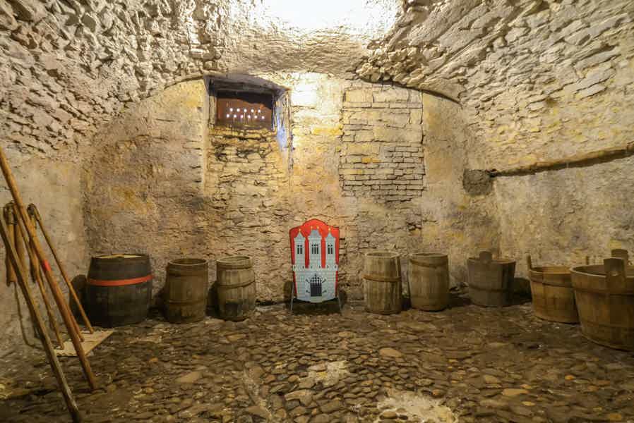 Prague: Old Town, Medieval Underground & Dungeon Tour - photo 1