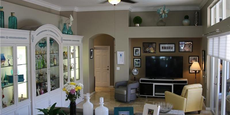 Slideshow image