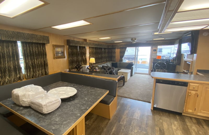 Boat Image 5