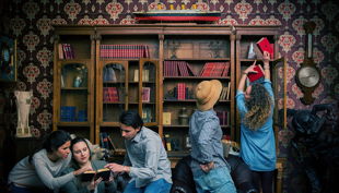 teamescape deko regal mit kindern