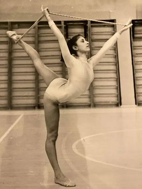 Photo of Olga during her gymnastics routine