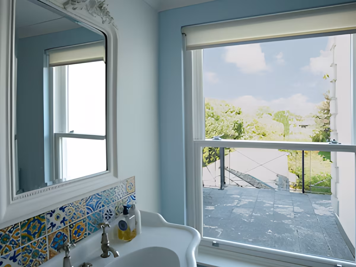 the soundproof windows window installation service battersea london