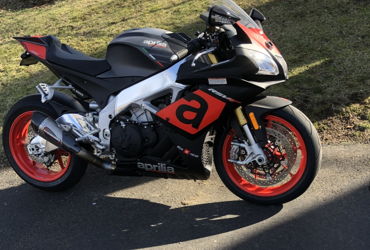 2018 APRILIA RSV4 RR motorcycle for rent near Hazlet, NJ