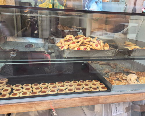 Food & Wine Tours Rome: Traditional Roman Sweets Tour in Trastevere