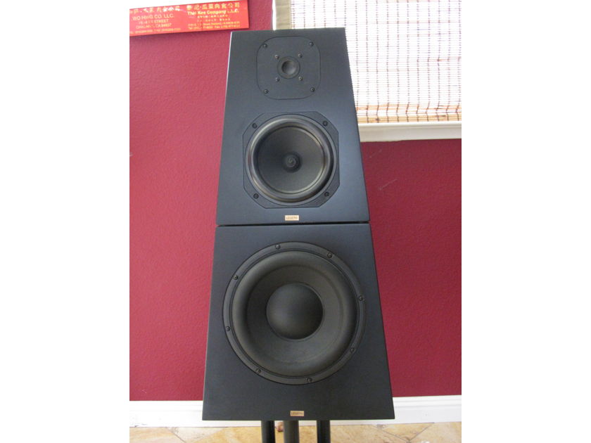 Von Gaylord Audio Reference Model VG 1 an VG 1 Plus Speakers