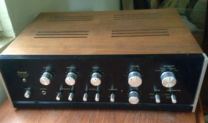 Sansui AU-555A Vintage Integrated Amplifier For Sale | Audiogon