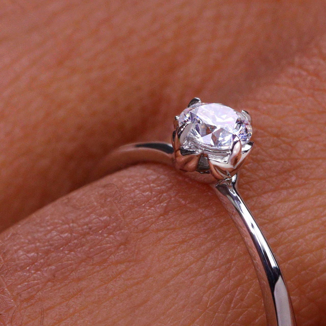 Lab grown diamond engagement ring