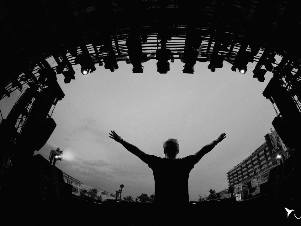 Amazing pic of Armin with open arms at Ushuaia Ibiza