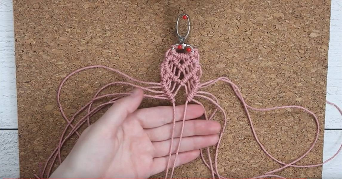 Valentine’s Macrame Heart Keychain DIY 5