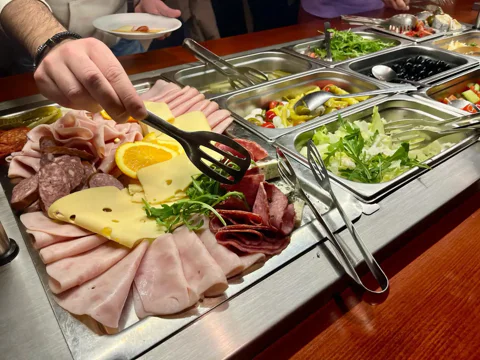 Evening Boat Cruise with Buffet Dinner