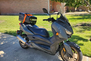 2020 YAMAHA XMAX motorcycle for rent near Anna, TX