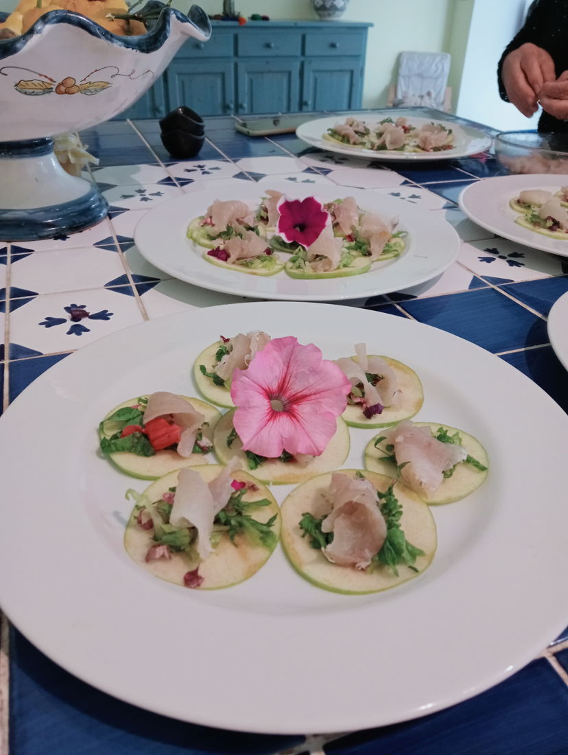 Cooking classes Agropoli: Let's cook with the herbs and flowers of Cilento