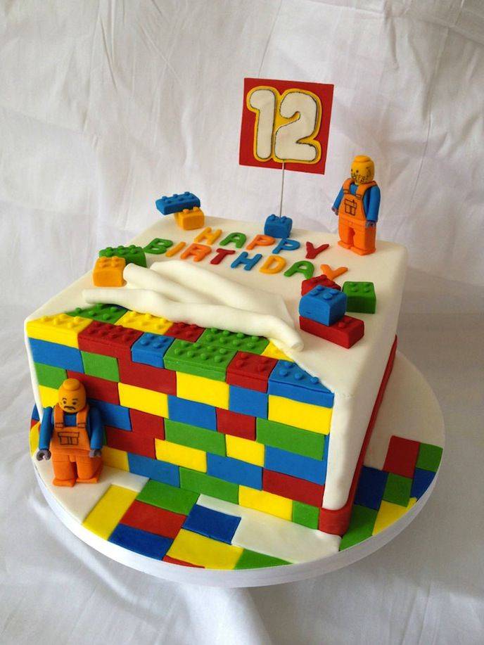 lego fondant cake