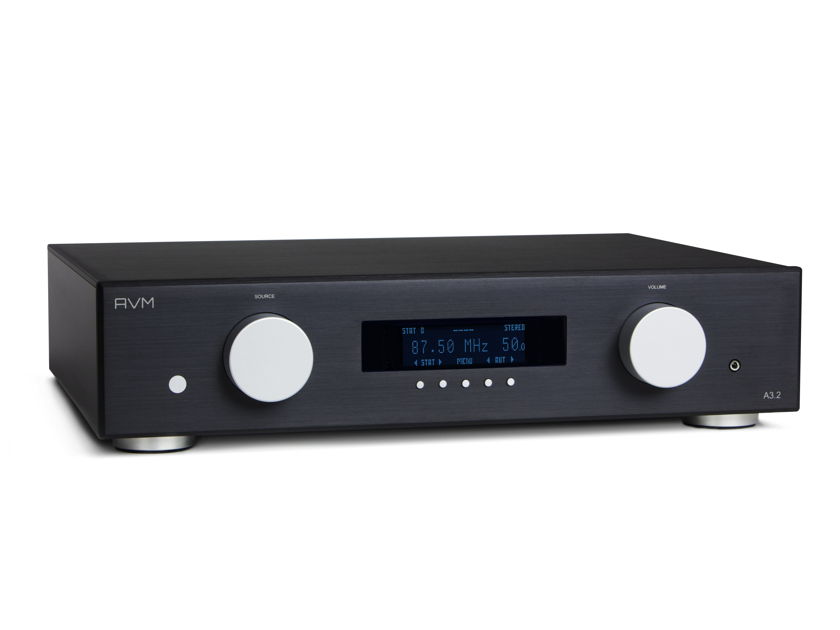 AVM AUDIO GERMANY A3.2 STEREO INTEGRATED AWARD WINNING