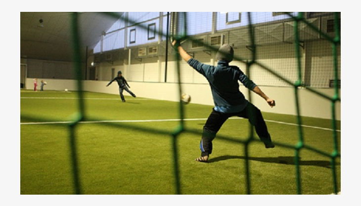 indoor soccer feld