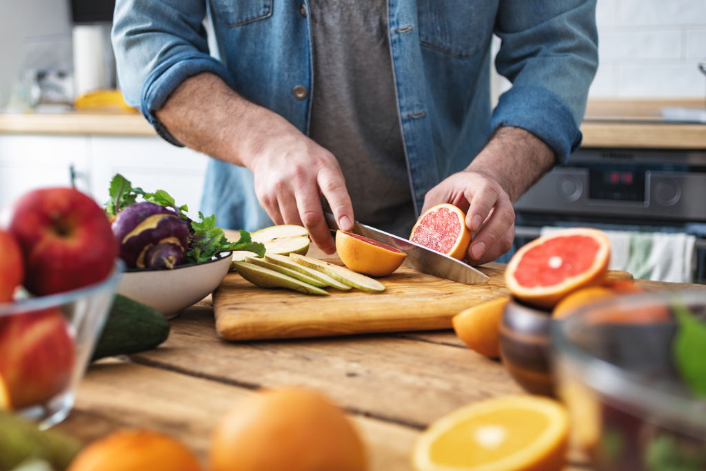The Rainbow Diet: Benefits, Foods, and a 3-Day Meal Plan
