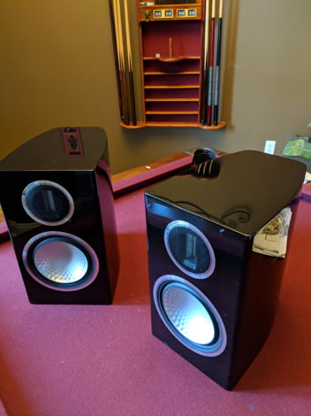 Monitor Audio Gold 100 Speakers Piano Black