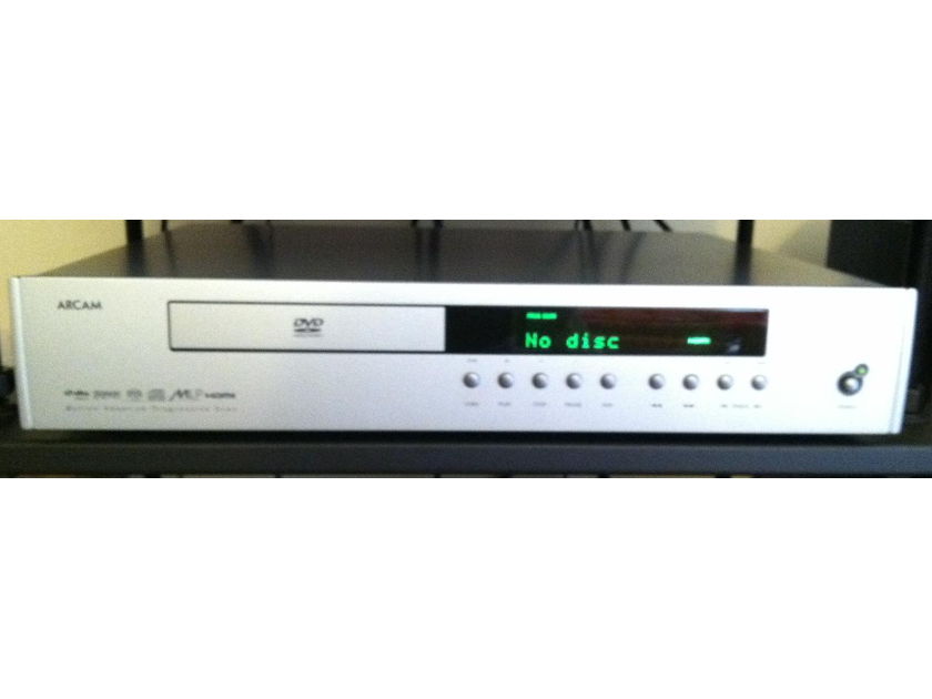 Arcam DV135 Phenomenal CD and SACD playback with incredible video performance! DV 135 DV-135