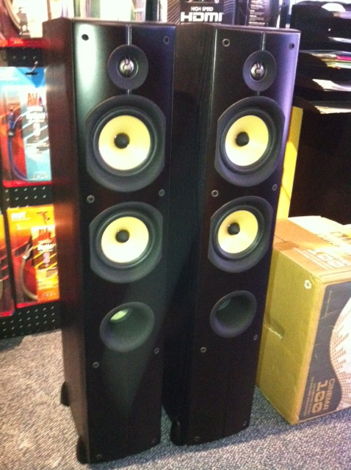 PSB Image T5 Loudspeakers T5 - Just like new! Showroom ...