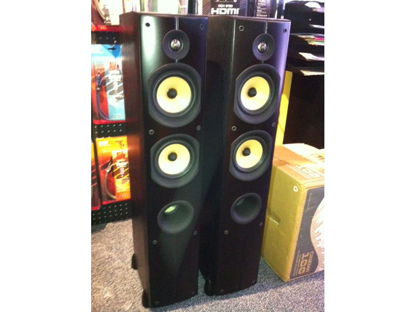 PSB Image T5 Loudspeakers T5 - Just like new! Showroom Demos - perfect