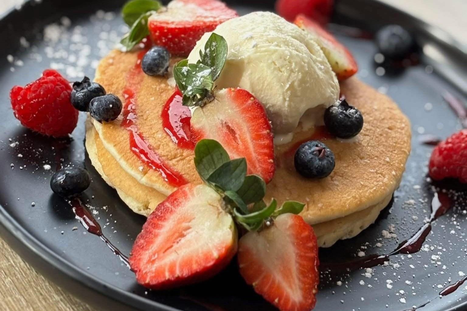 The Garden Table at Glebe Gardens Voucher - Image 13