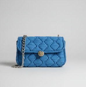 Twisted Threads Au-  $30 Voucher