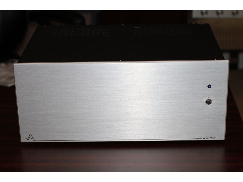Audio by Van Alstine 600R Fet Valve Hybrid 2 Channel Amplifier