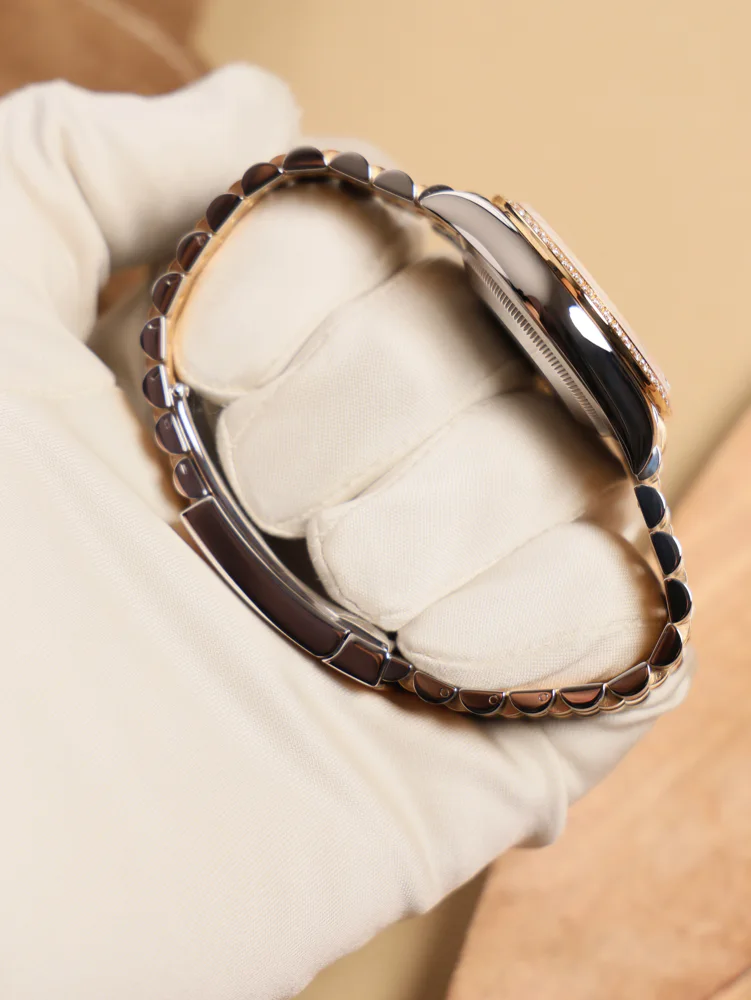 Champagne Motif Diamond Dial Diamond Bezel Jubilee Bracelet