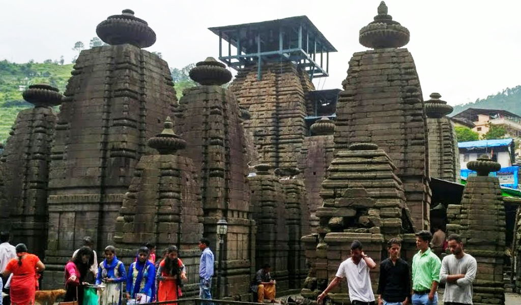 Tourism in Jageshwar Temple​.jpg