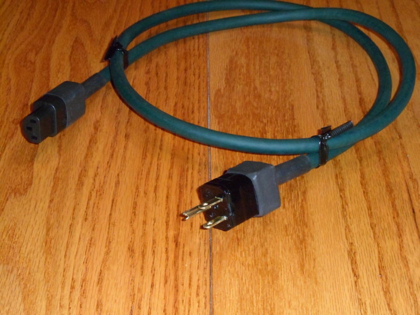 STRAIGHTWIRE GREEN LIGHTNING POWER CABLE