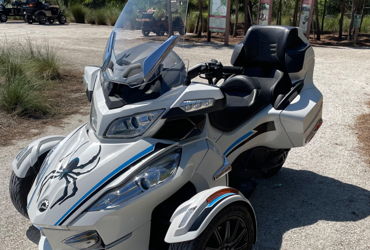 2013 CAN-AM SPYDER RT SE5 motorcycle for rent near Naples, FL