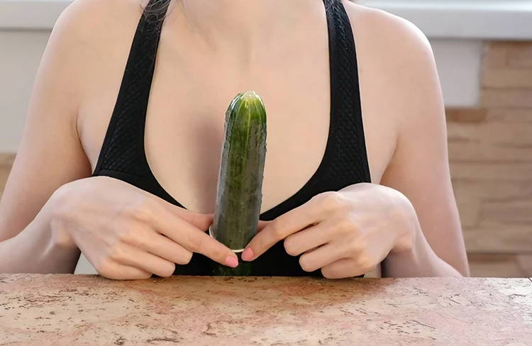 Dildosli ayollarning fotosuratlari Dildosli ayollarning fotosuratlari