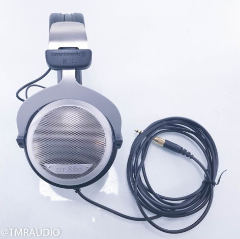 Beyerdynamic DT 880 Semi-Open Reference Headphones 250Ω...