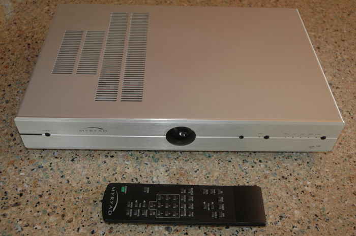 Myryad Z140 Integrated w/Phono & Remote For Sale | Audiogon