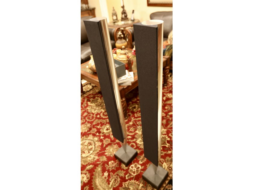 Bang & Olufsen Beolab 8000 Floorstanding Speakers in beautiful condition. Shipping is FREE.