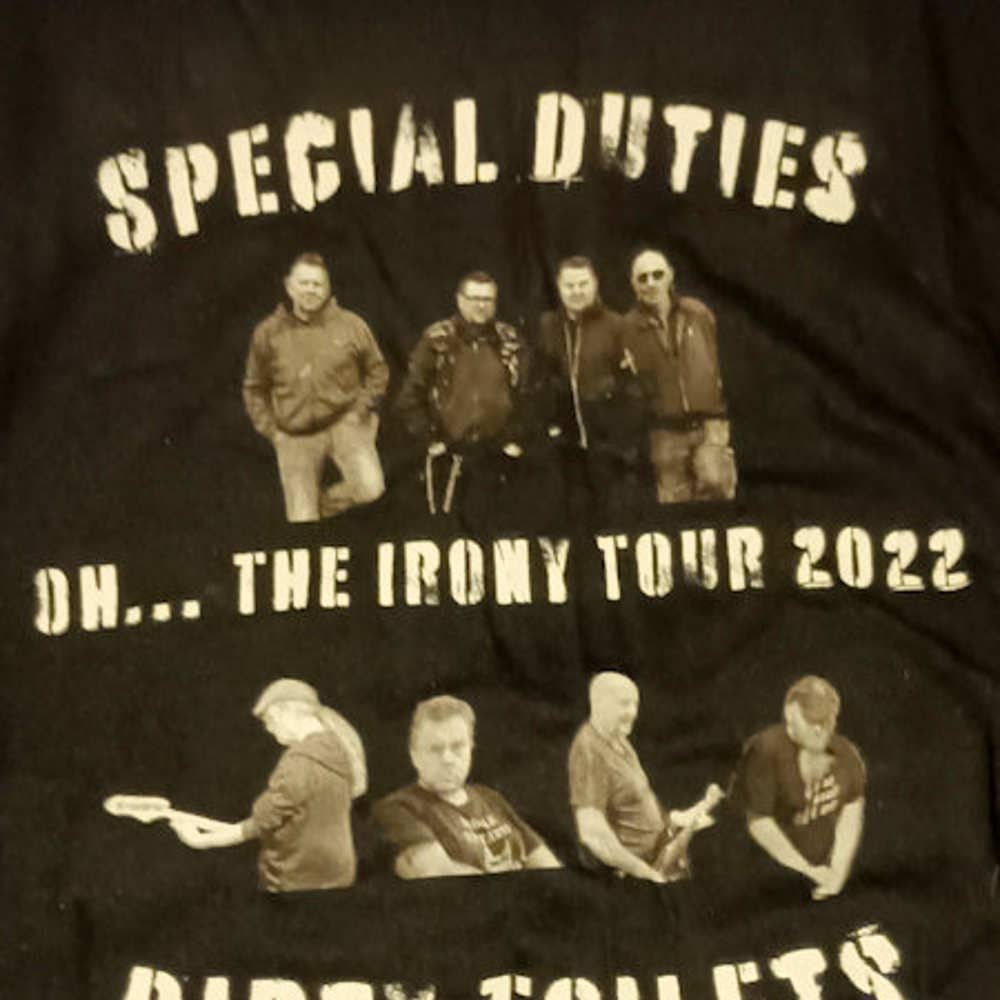 Special Duties/Dirty Toilets Turneskjorte 2022